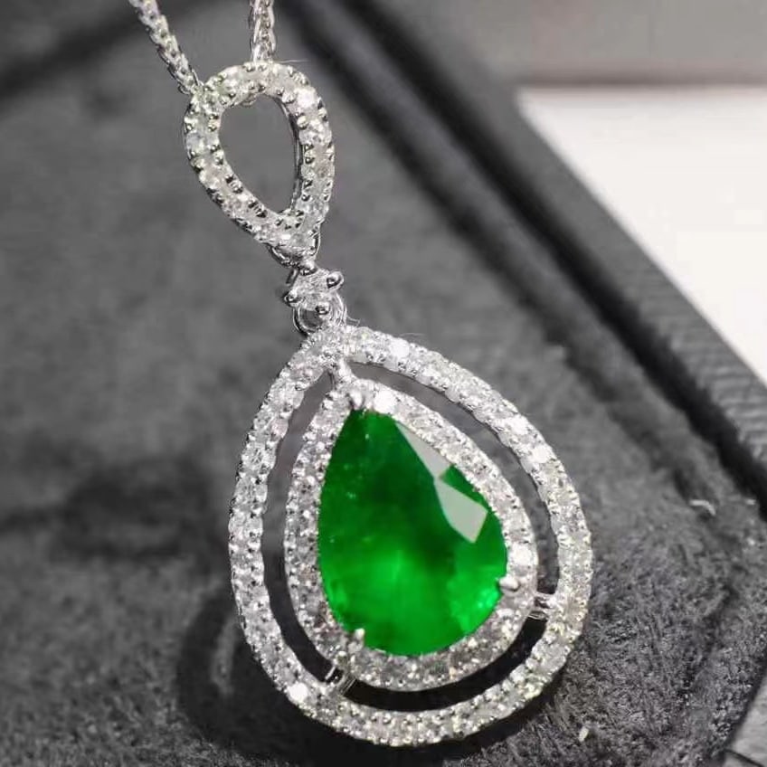 14k Gold 2.01 Ctw Vivid Green Natural Emerald & Diamond Pendant( Without Chain ) (1 of 6)