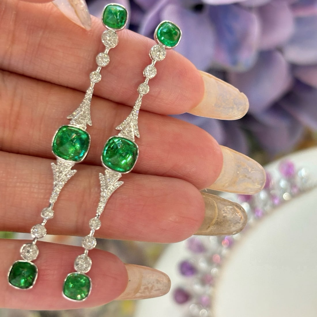 14k Gold 4.5 Ct Natural Emerald & Diamond Earrings - 8