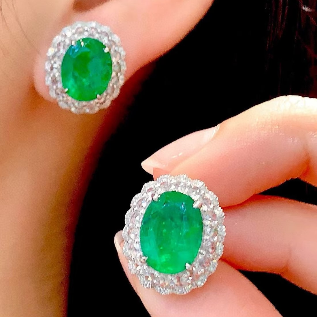 14k Gold 6.8 Ct Natural Emerald & Diamond Earrings - 6