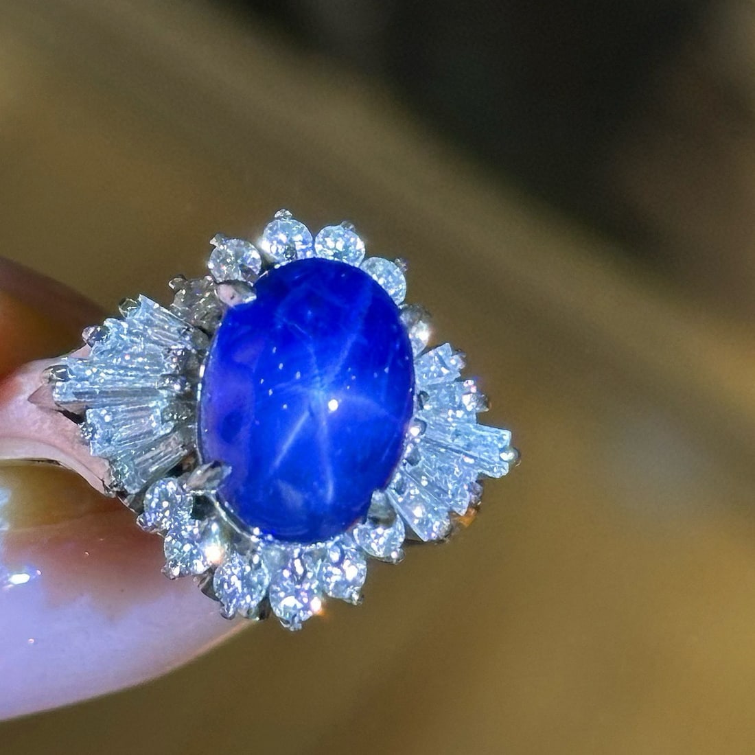 14k Gold 6.25 Ct Natural Star Sapphire & Diamond Ring - 4