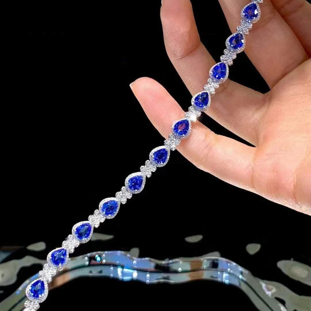 14k Gold 9.5 Ct Natural Sapphire & Diamond Bracelet - 3