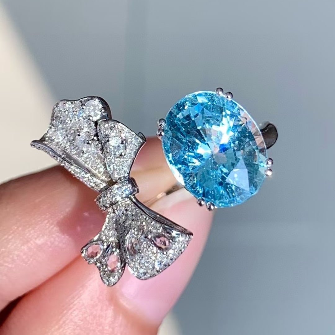 14k Gold 4.25 Ct Natural Aquamarine & Diamond Ring - 4