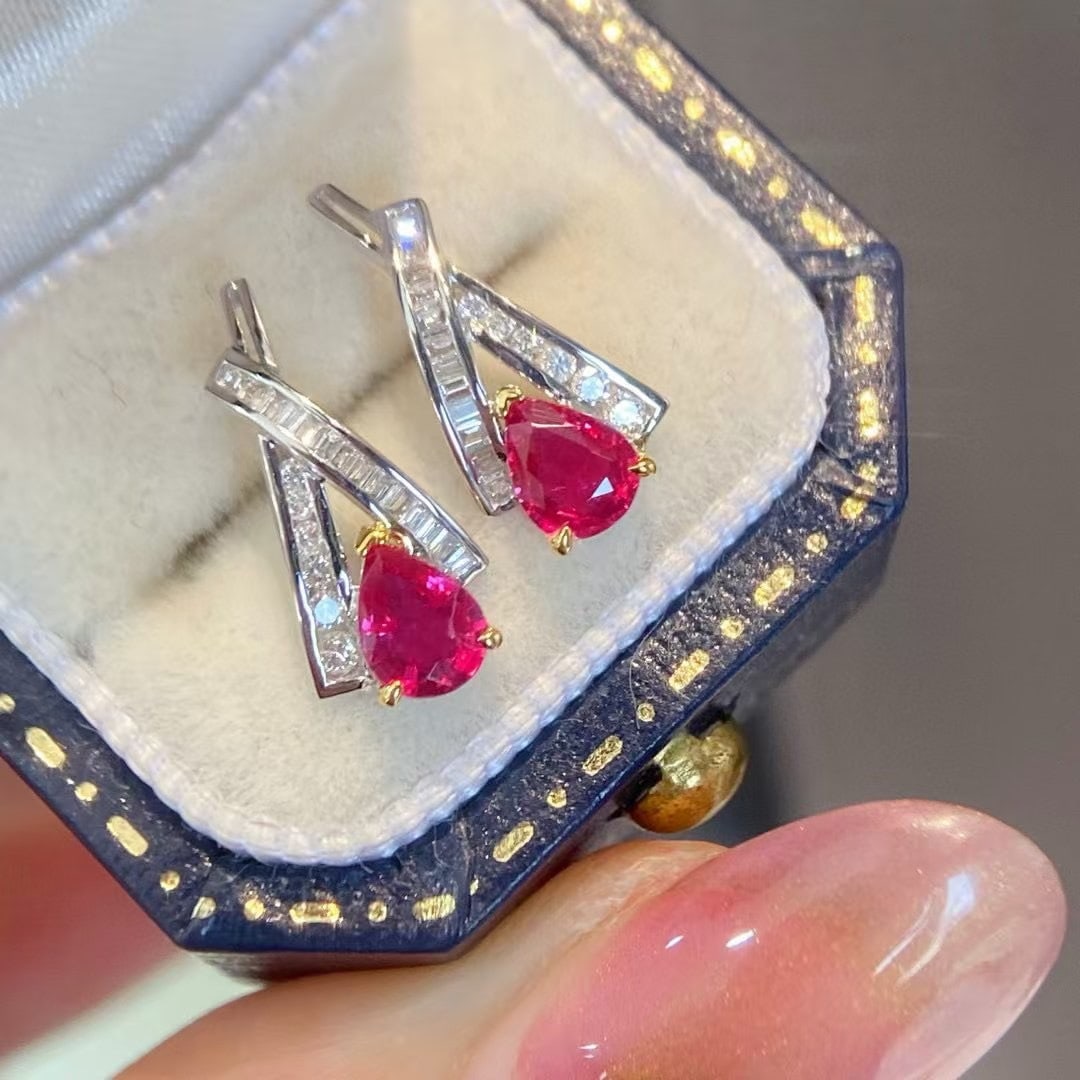 14k Gold 0.85 Ctw Natural Ruby & Diamond Earrings - 4