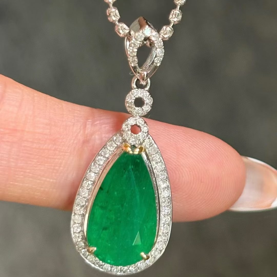 14k Gold 4.46 Ctw Natural Emerald & Diamond Pendant( Without Chain ) - 2