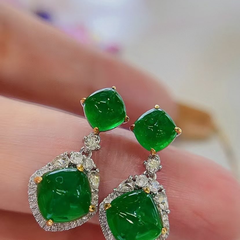14k Gold 5.1 Ct Natural Emerald & Diamond Earrings - 5