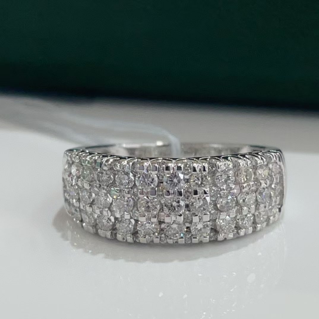 14k Gold 1 Ct Natural H Diamond Ring: Ref:230945130 // gold content:14k gold // ring size:7. 25us // // main gemstone:diamond // shape:round // carat weight:1ct // clarity grade:vs-si // color:h // treatment:natural // cut grade:g //