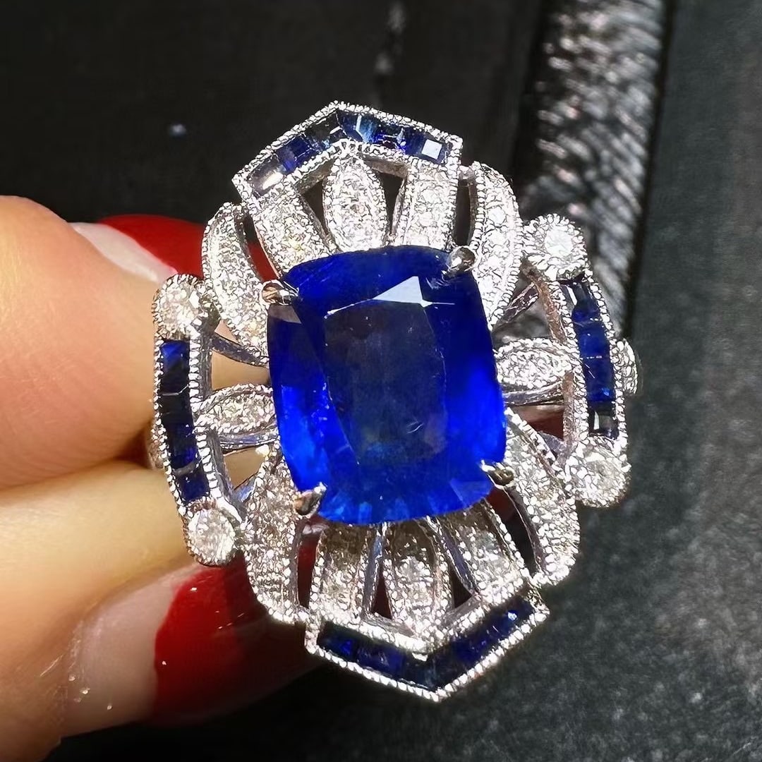 14k Gold 3.14 Ctw Natural Sapphire & Diamond Ring: Ref:230945133 // gold content:14k gold // ring size:7. 25us // // main gemstone:sapphire // shape:cushion // carat weight:2. 87ct // color:blue // treatment:natural // // adjacent gemstone 2 :