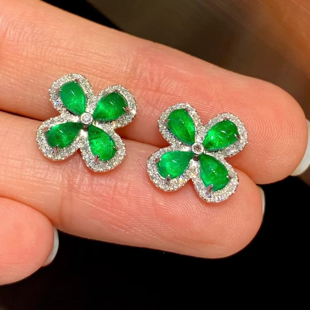 14k Gold 1.8 Ct Natural Emerald & Diamond Earrings - 3