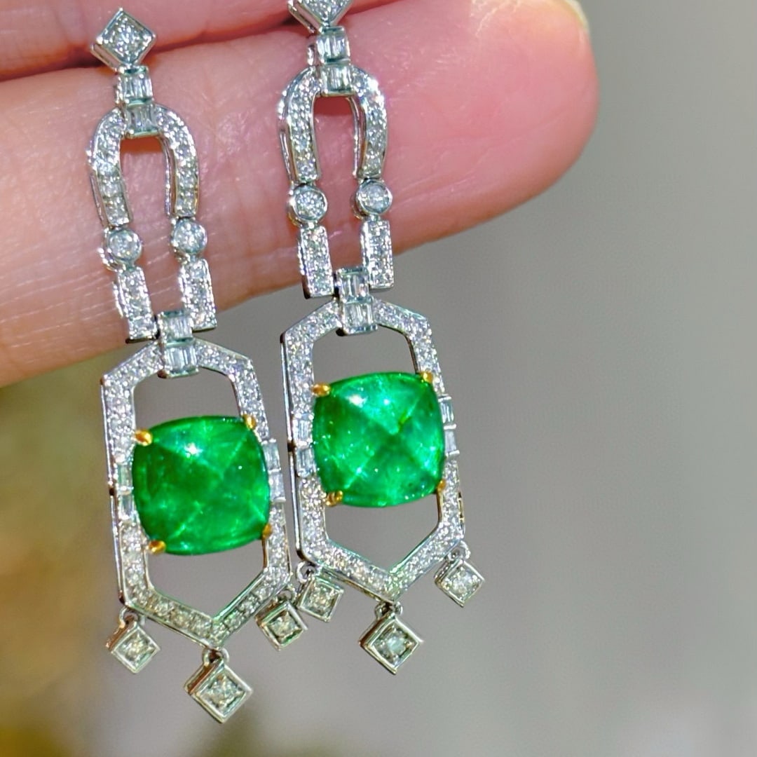 14k Gold 3.6 Ct Natural Emerald & Diamond Earrings - 7