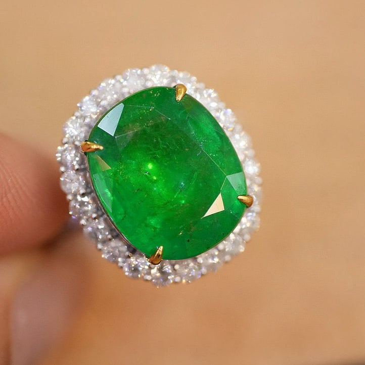 14k Gold 7.2 Ct Natural Emerald & Diamond Ring/pendant( Without Chain ) (1 of 8)