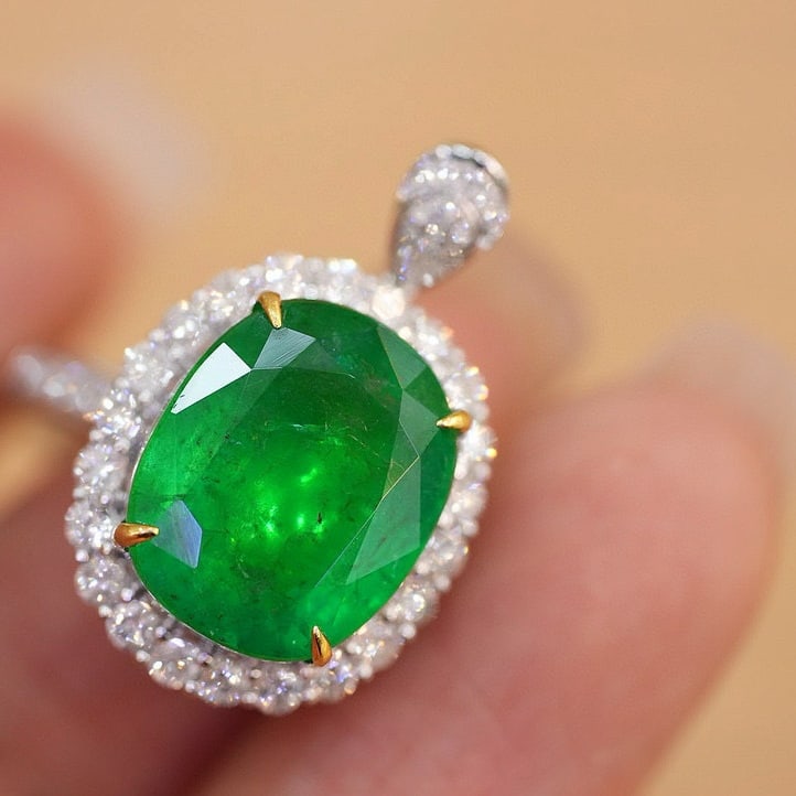 14k Gold 7.2 Ct Natural Emerald & Diamond Ring/pendant( Without Chain ) - 2