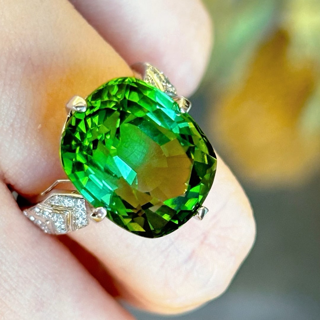 14k Gold 13.85 Ct Natural Tourmaline & Diamond Ring - 8