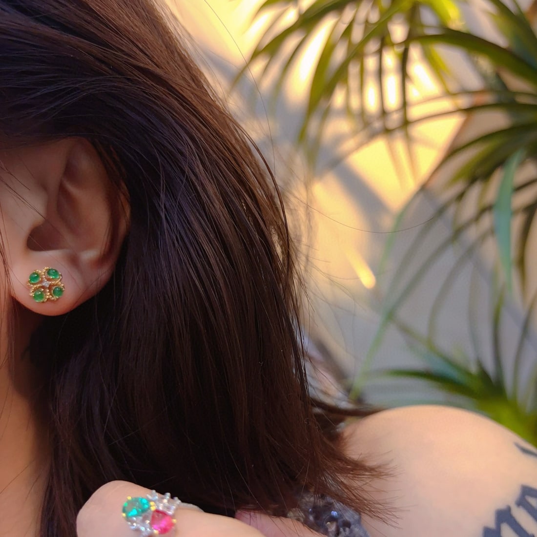 14k Gold 0.7 Ct Natural Emerald & Diamond Earrings - 5