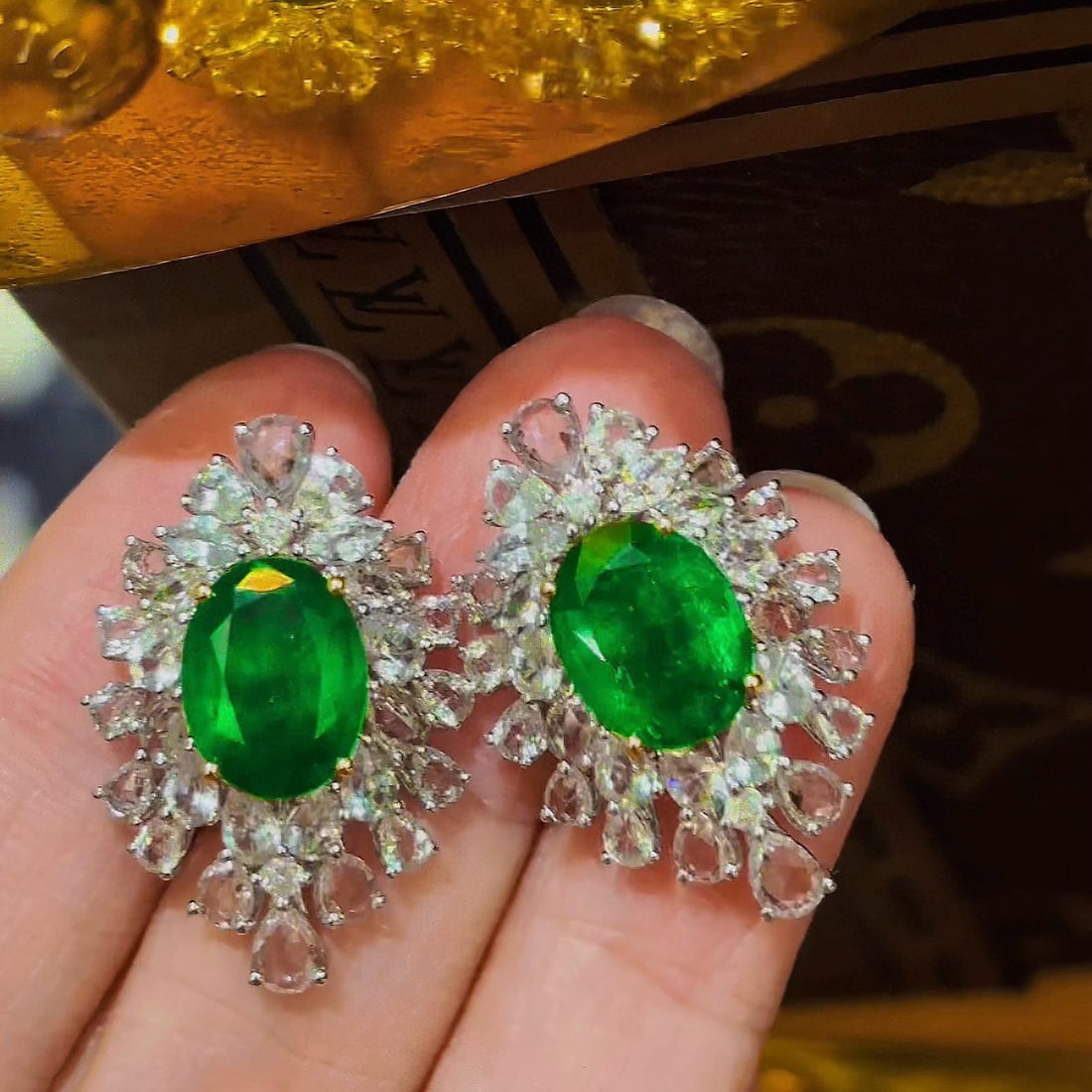 14k Gold 4.65 Ct Natural Emerald & Sapphire & Diamond Earrings - 2