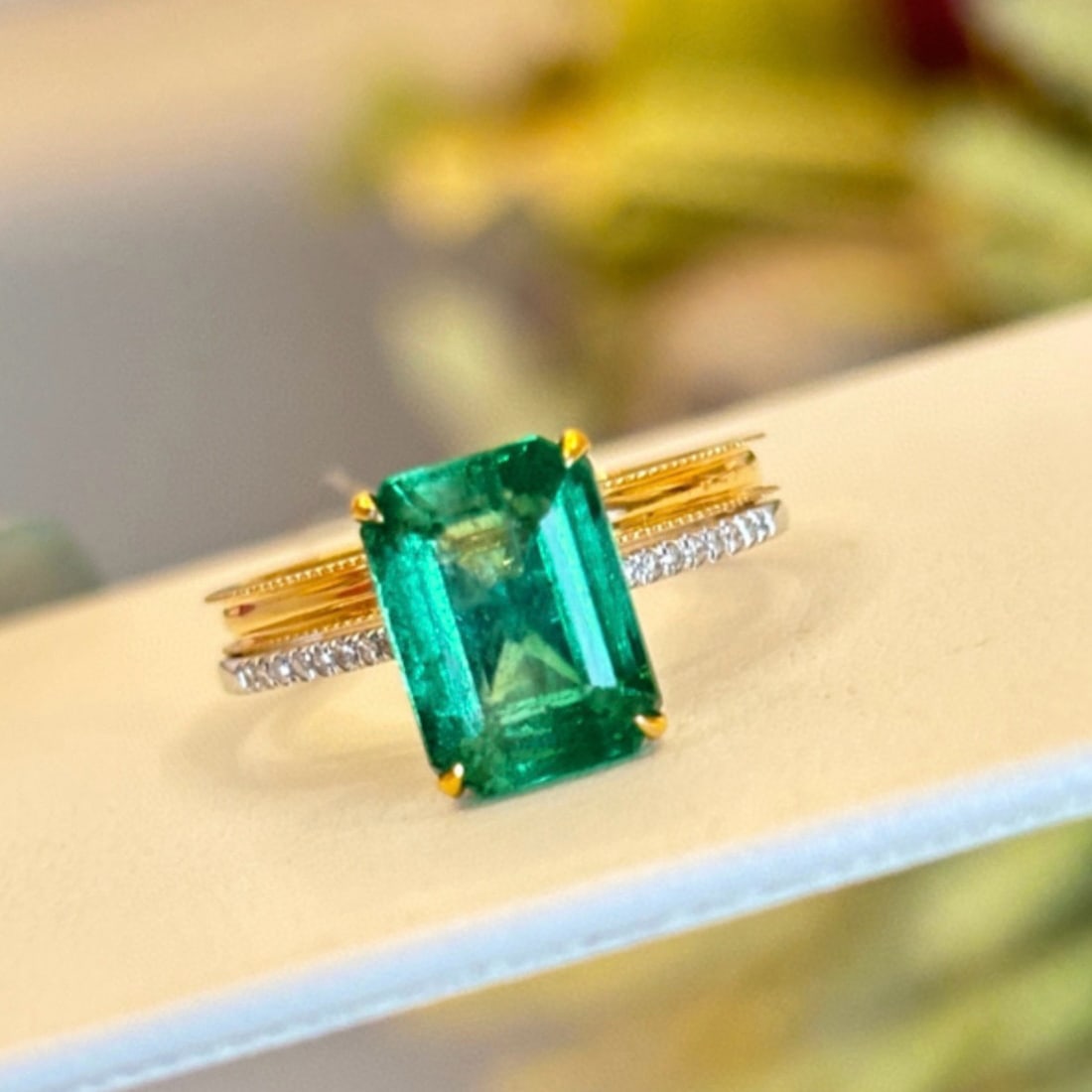 14k Gold 2.82 Ct Natural Emerald & Diamond Ring (1 of 4)