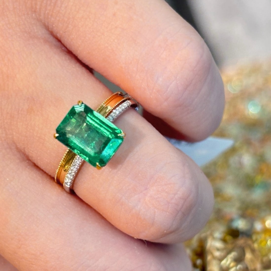 14k Gold 2.82 Ct Natural Emerald & Diamond Ring - 2