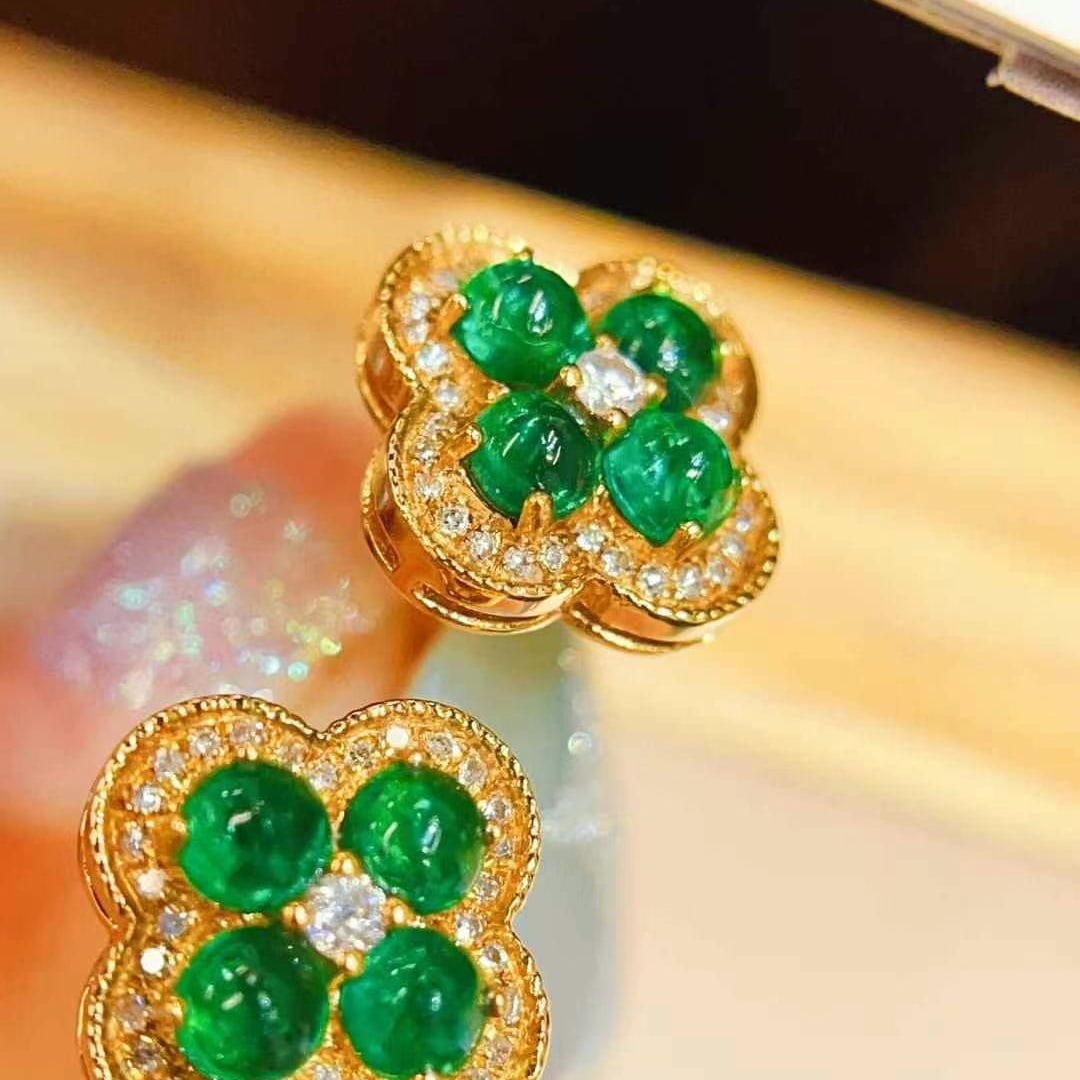 14k Gold 1.3 Ct Natural Emerald & Diamond Earrings - 3