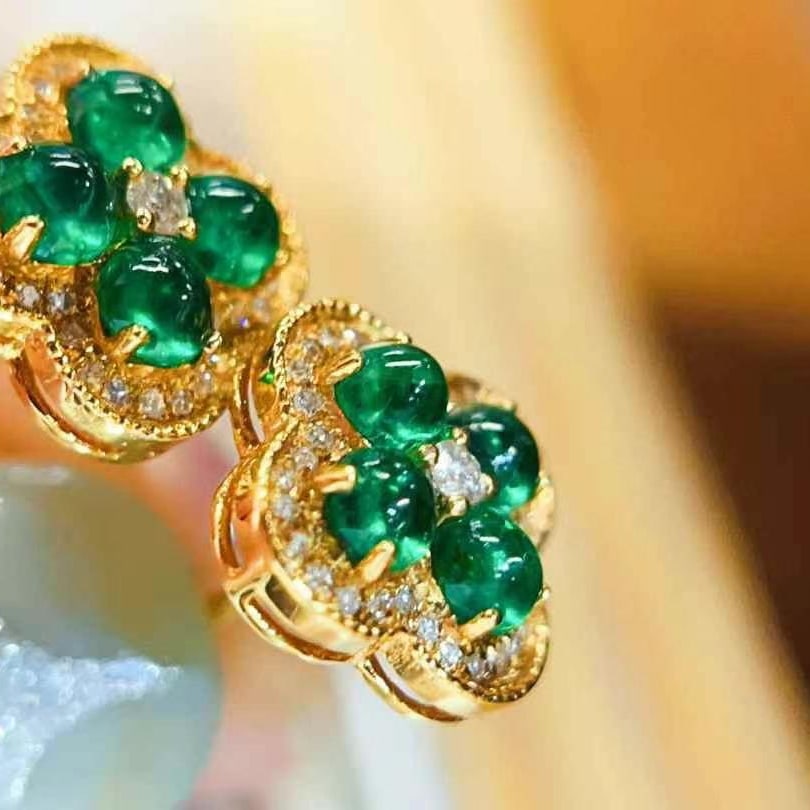 14k Gold 1.3 Ct Natural Emerald & Diamond Earrings - 5