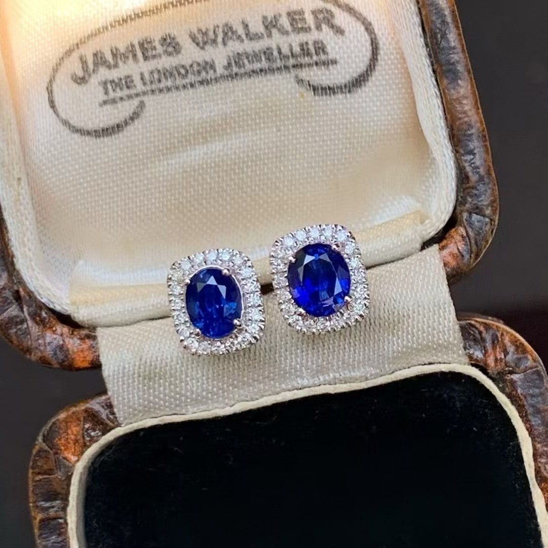 14k Gold 1.26 Ctw Natural Sapphire & Diamond Earrings: Ref:230945193 // gold content:14k gold // main gemstone:sapphire // shape:oval // carat weight:1. 10ct // color:royal blue // treatment:natural // // adjacent gemstone 2 : diamond // shape:round //