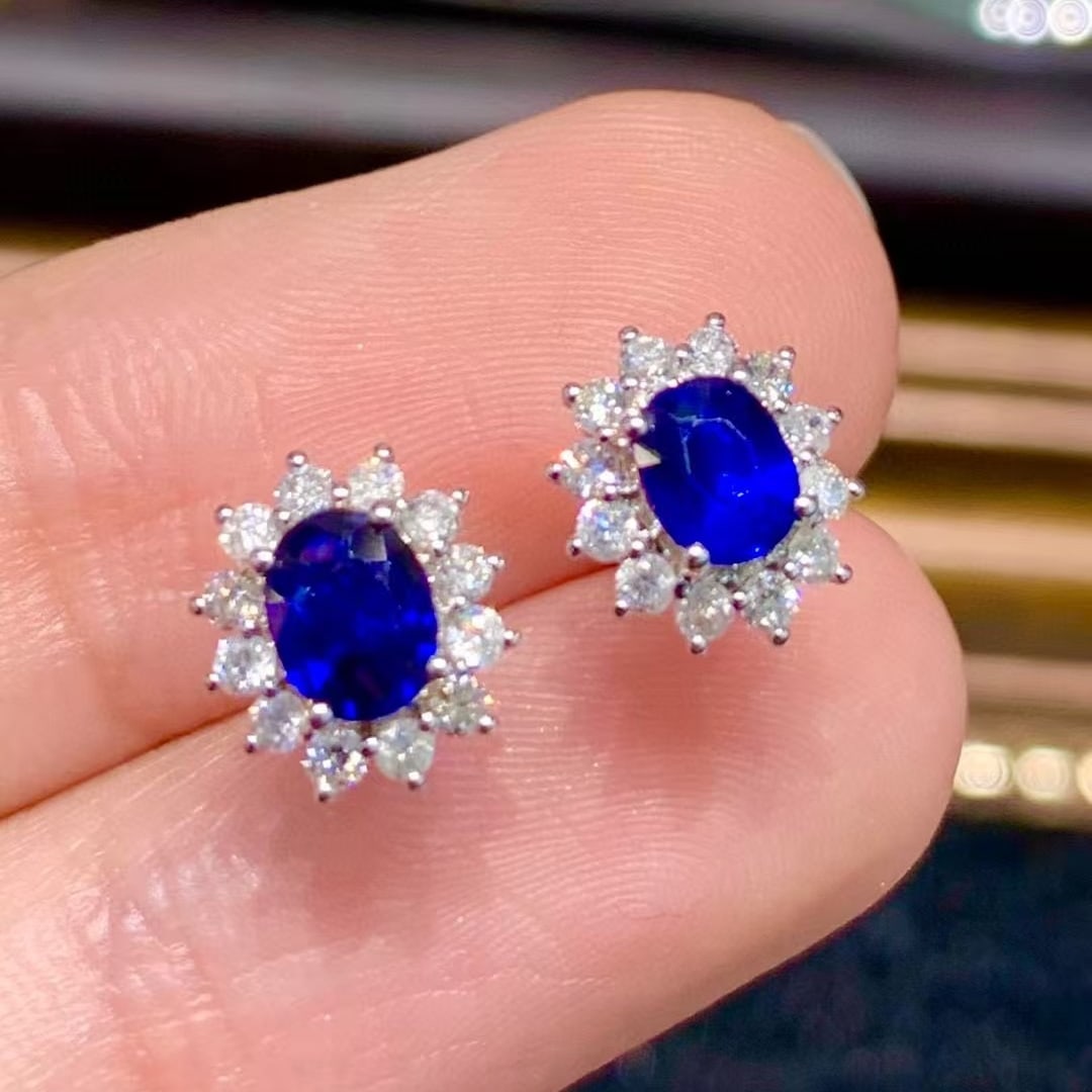 14k Gold 0.85 Ct Natural Sapphire & Diamond Earrings - 2