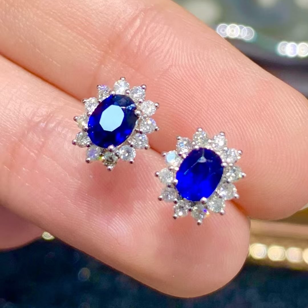 14k Gold 0.85 Ct Natural Sapphire & Diamond Earrings - 3