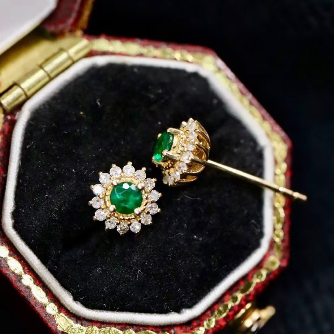 14k Gold 0.28 Ctw Natural Emerald & Diamond Earrings - 3