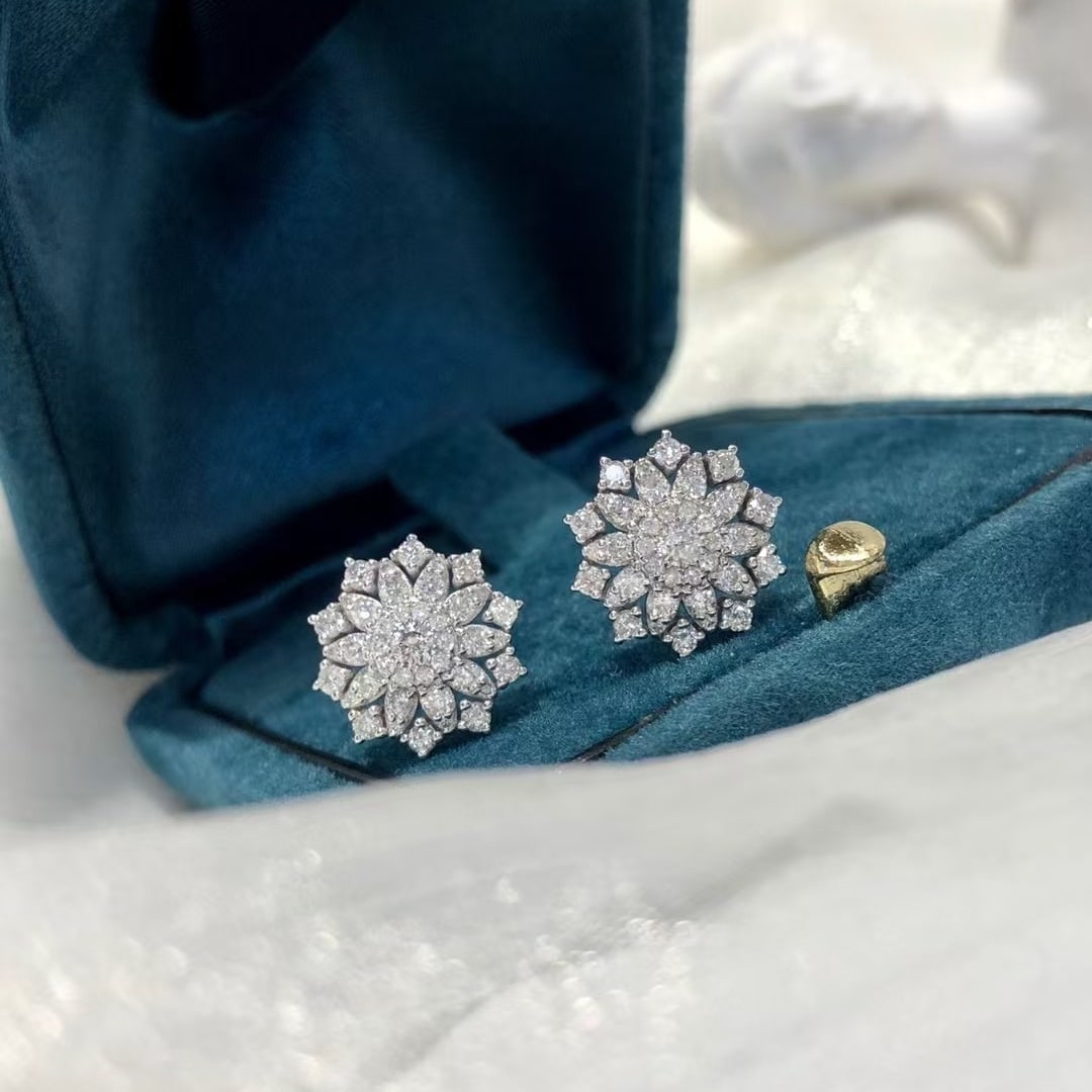 14k Gold 0.9 Ct Natural H Diamond Earrings - 3