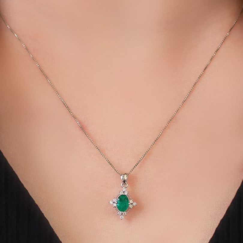 14k Gold 0.4 Ct Vivid Green Natural Emerald & Diamond Pendant( Without Chain ) - 3