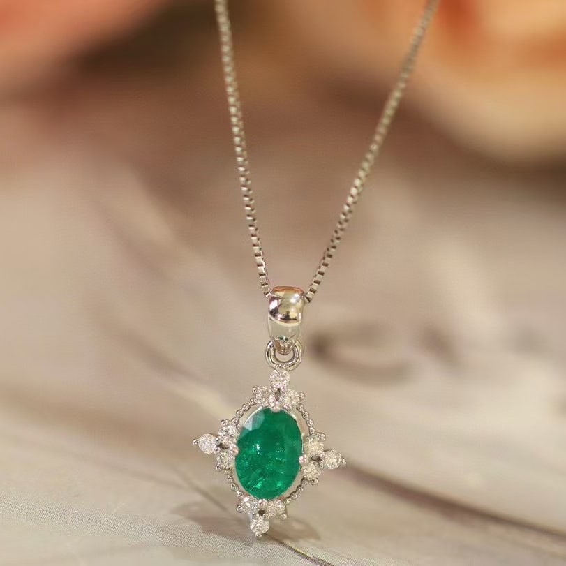 14k Gold 0.4 Ct Vivid Green Natural Emerald & Diamond Pendant( Without Chain ) - 4