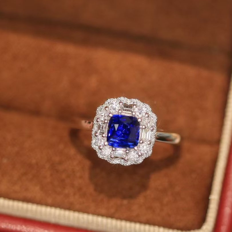 14k Gold 1.50 Ctw Natural Sapphire & Diamond Ring - 2