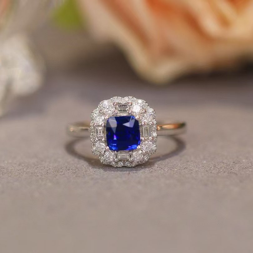 14k Gold 1.50 Ctw Natural Sapphire & Diamond Ring - 6