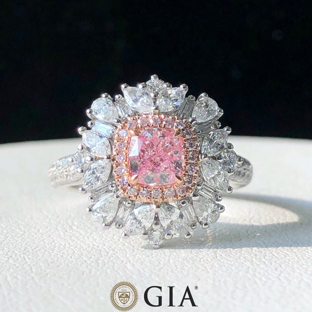 Gia Certified 14k Gold 1.73 Ctw Natural Pink Diamond & Diamond Ring/pendant( Without Chain ): Ref:230946002 // gold content:14k gold // ring size:7. 25us // // main gemstone:pink diamond // certified:gia // shape:cushion // carat weight:0. 62ct // clarity grade:i2 // color:pink //