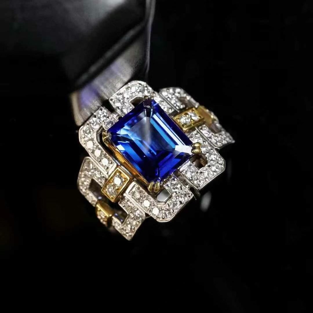 14k Gold 4.27 Ctw Natural Tanzanite & Diamond Ring - 4