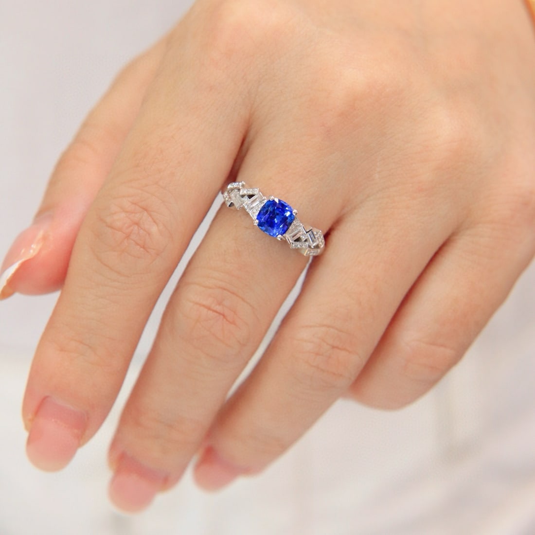 14k Gold 1.60 Ctw Natural Sapphire & Diamond Ring - 5