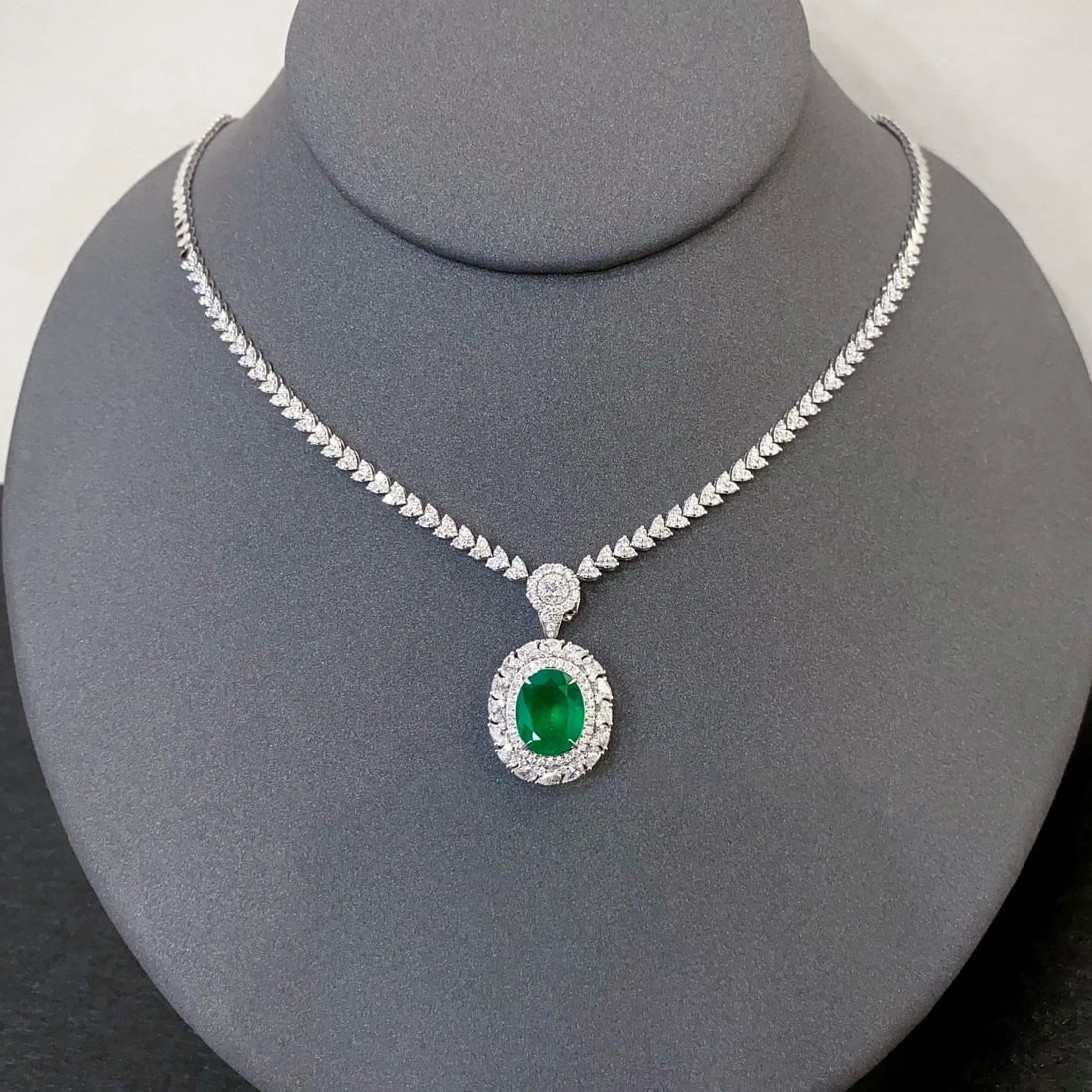 14k Gold 4.32 Ctw Vivid Green Natural Emerald & Diamond Ring/pendant( Without Chain ) - 4