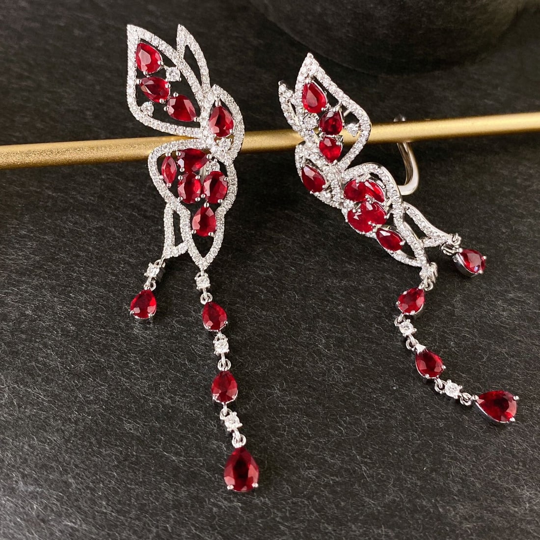 14k Gold 5.79 Ctw Natural Ruby & Diamond Earrings - 6