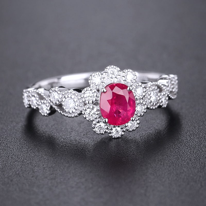 14k Gold 0.82 Ctw Natural Ruby & Diamond Ring - 4