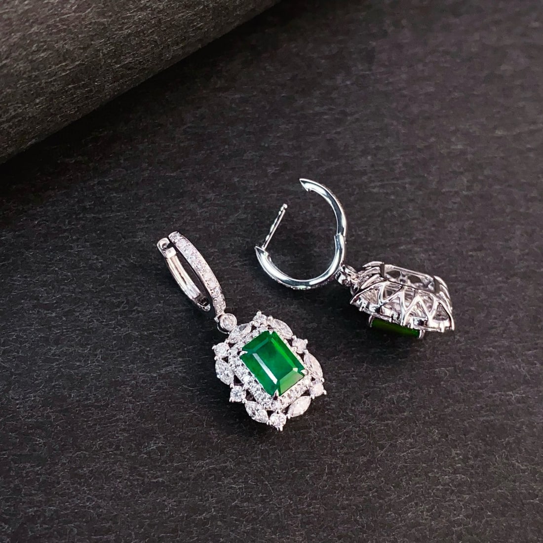 14k Gold 3.07 Ctw Vivid Green Natural Emerald & Diamond Earrings - 2