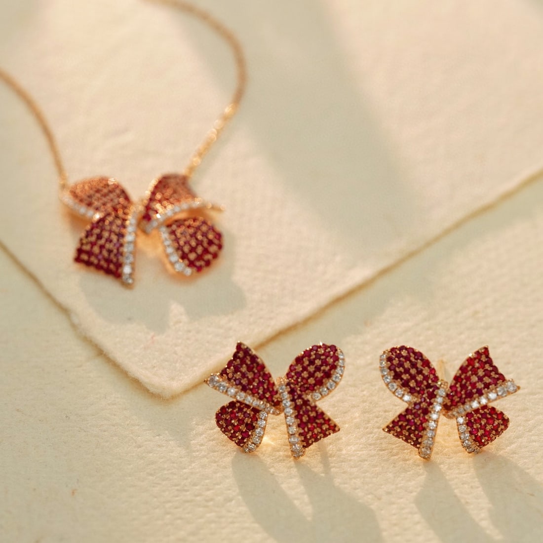 14k Gold 3.25 Ctw Natural Ruby & Diamond Jewelry Set: Ref:230946067 // gold content:14k gold // earrings // main gemstone:ruby // shape:round // carat weight:1. 50ct // color:red // treatment:natural // cut grade:g // // adjacent gemstone 2 : diamond