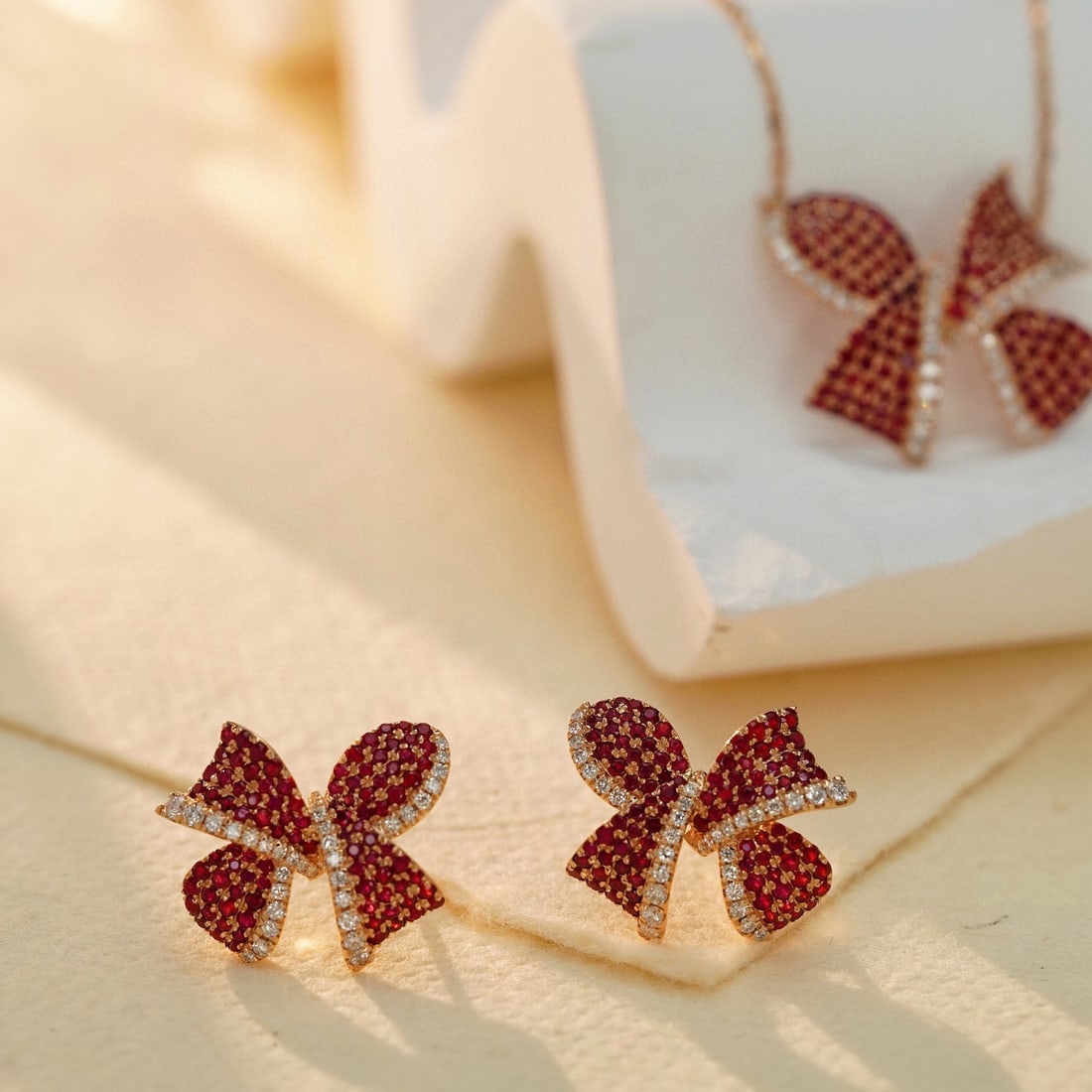 14k Gold 3.25 Ctw Natural Ruby & Diamond Jewelry Set - 2