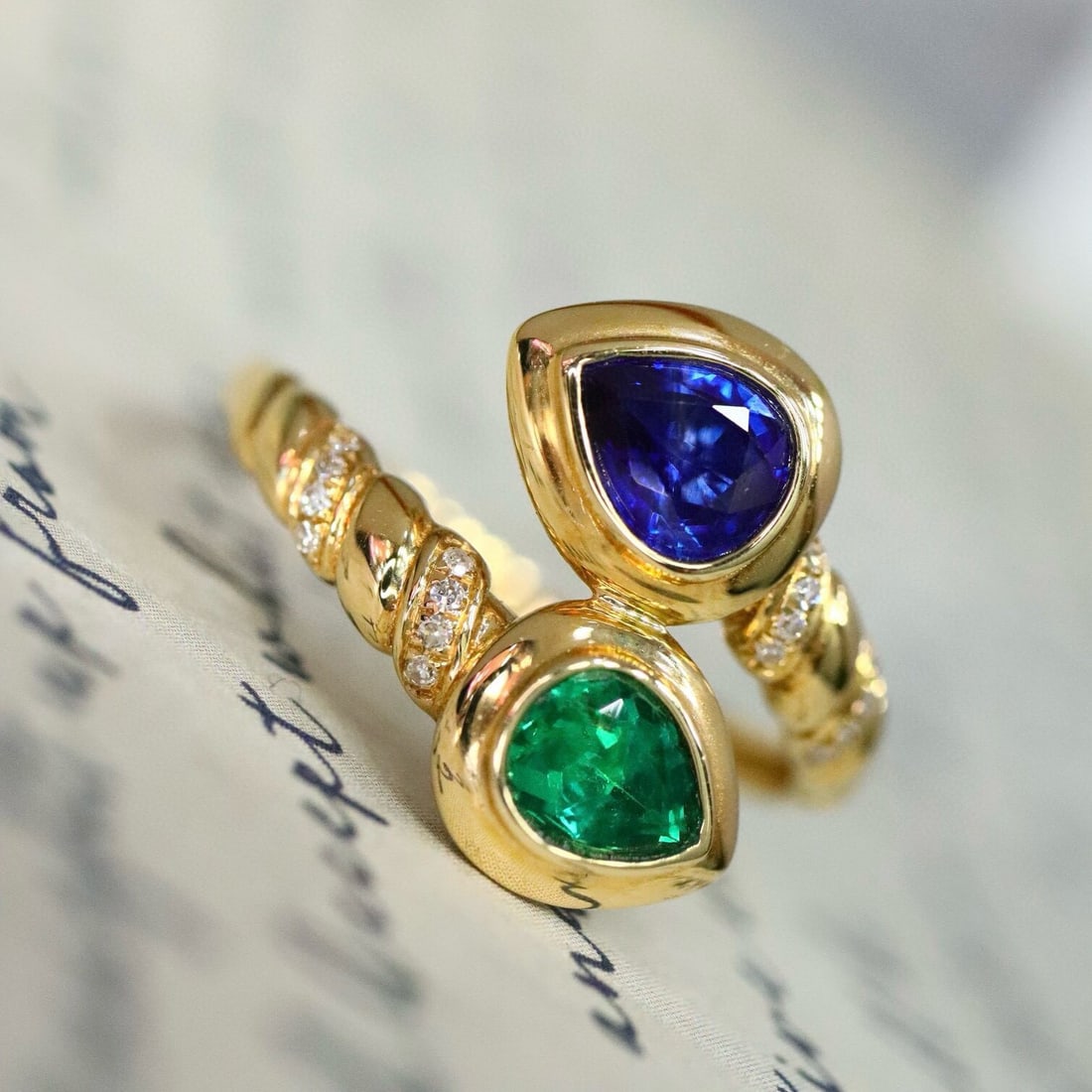 14k Gold 0.75 Ctw Natural Sapphire & Emerald & Toi Et Moi Ring - 3
