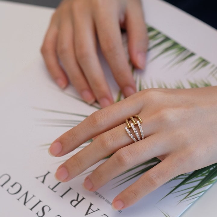 14k Gold 0.65 Ct Natural H Diamond Ring - 6