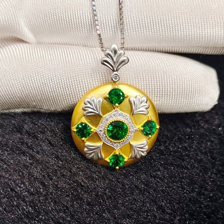14k Gold 1.06 Ctw Vivid Green Natural Emerald & Diamond Pendant( Without Chain ): Ref:230946083 // gold content:14k gold // main gemstone:emerald // shape:round // carat weight:0. 96ct // color:vivid green // treatment:natural // cut grade:g // // adjacent gemstone 2 : diamond