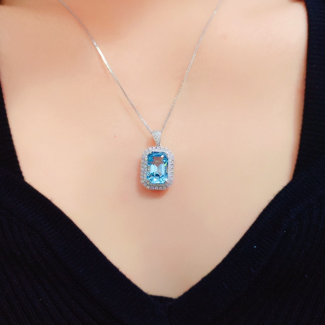 14k Gold 4.86 Ctw Natural Aquamarine & Diamond Pendant( Without Chain ) - 3