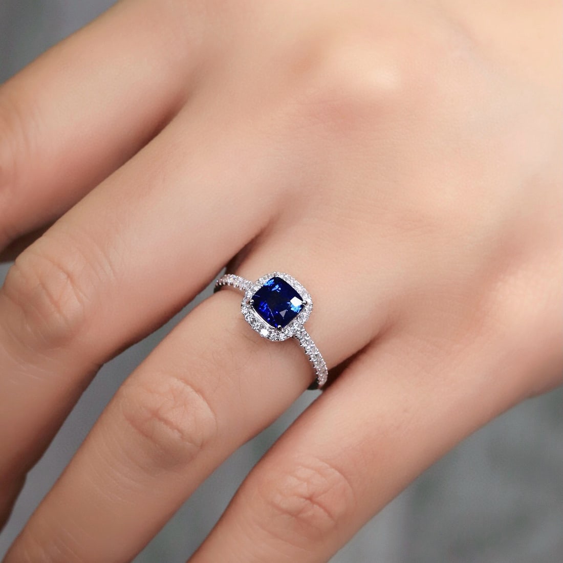 14k Gold 1.14 Ct Natural Sapphire & Diamond Ring - 4