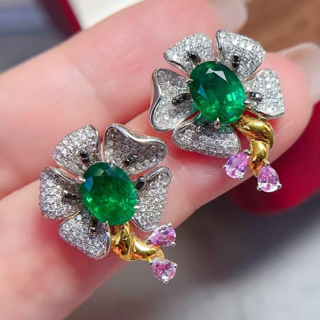 14k Gold 4.35 Ctw Vivid Green Natural Emerald & Diamond & Flowers Earrings - 4
