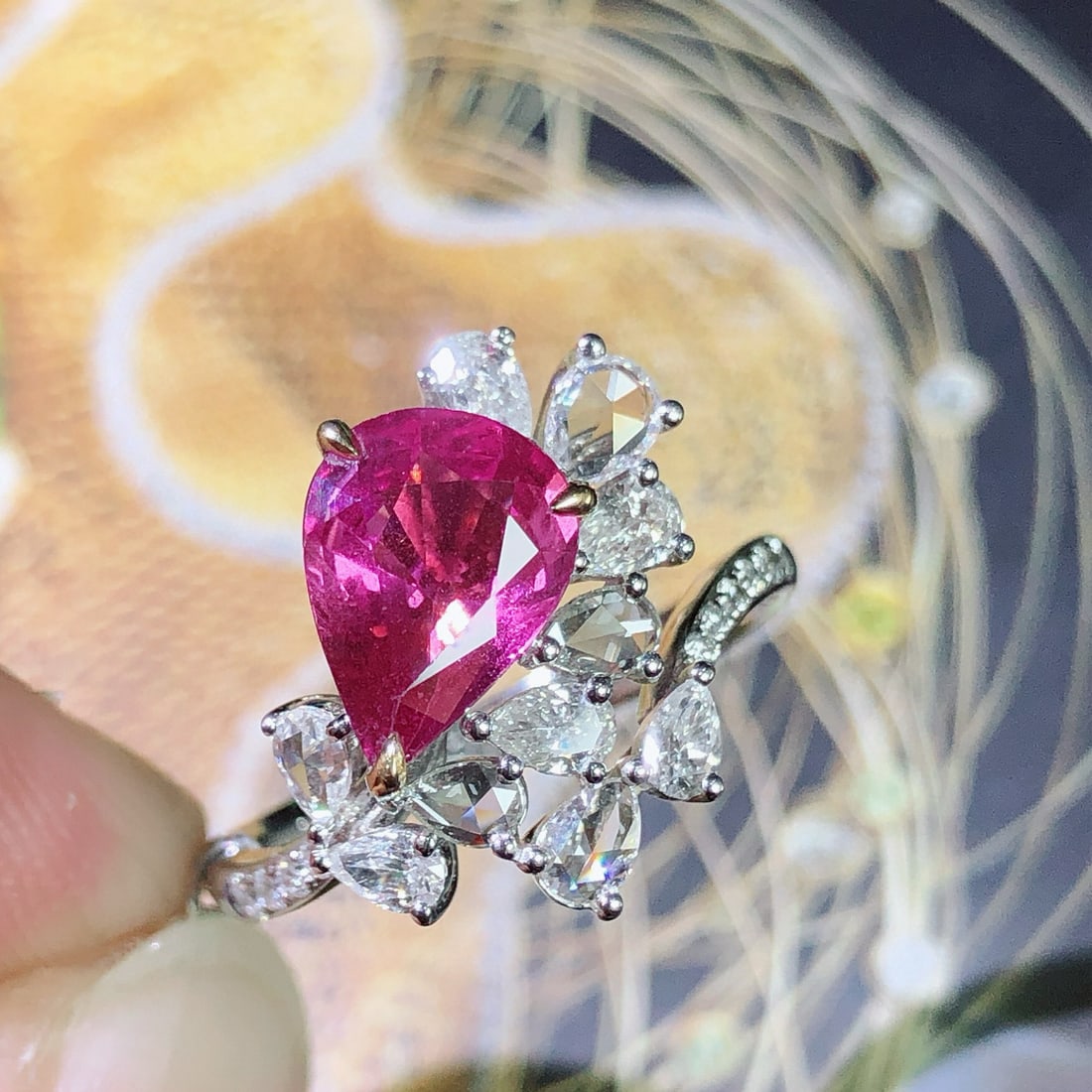 14k Gold 2.65 Ctw Natural Padparadscha Sapphire & Diamond Ring - 4