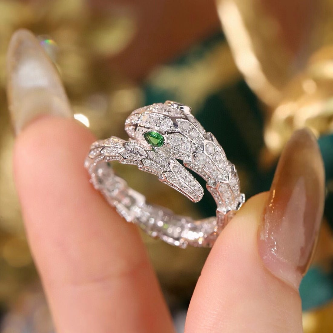 14k Gold 0.97 Ctw Natural Tsavorite & Diamond Ring - 4