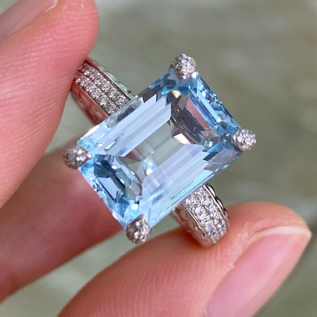 14k Gold 5.92 Ctw Natural Aquamarine & Diamond Ring - 5