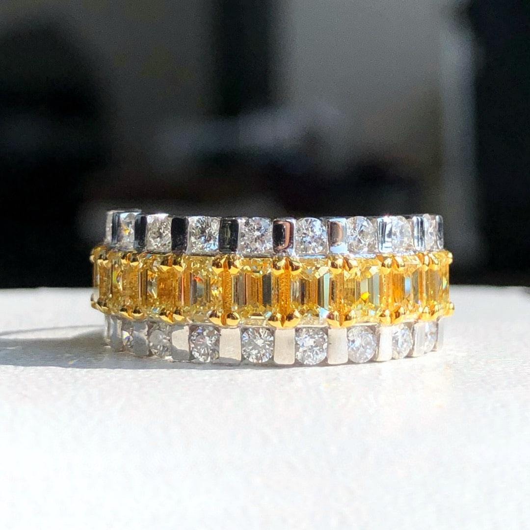 14k Gold 2.53 Ctw Natural Yellow Diamond & Diamond Ring (1 of 10)